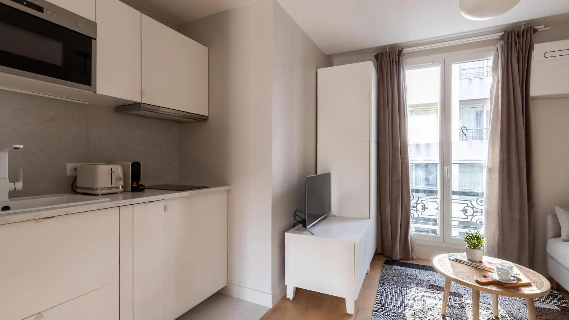Take It Easy In This Stylish Architect Flat Paris